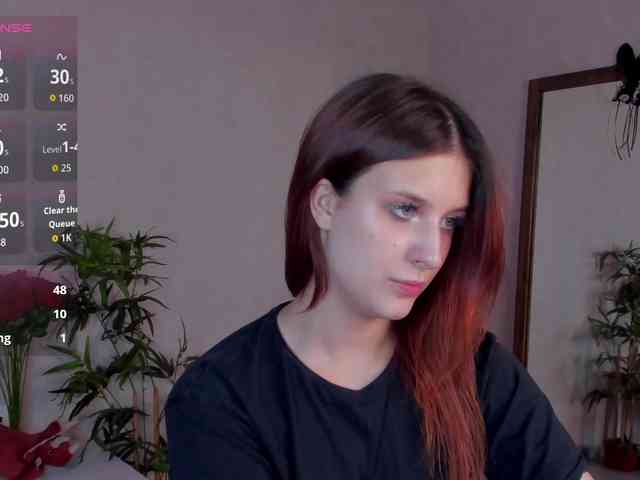 Lisa-Allison webcam