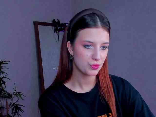 Lisa-Allison webcam