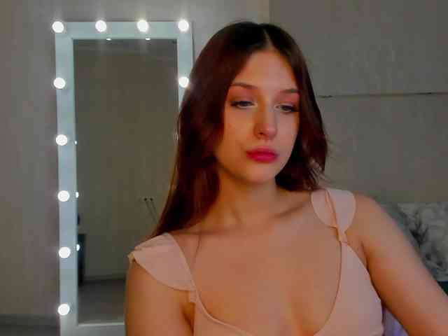 Lisa-Allison webcam