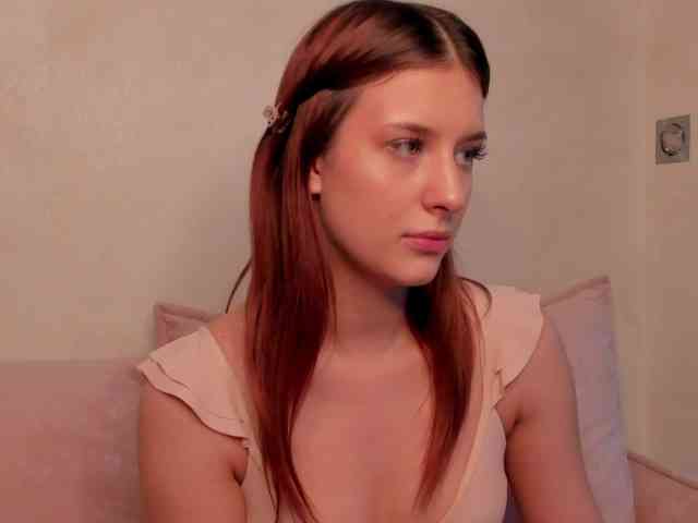 Lisa-Allison webcam