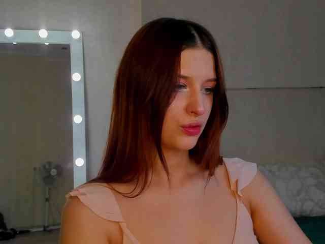Lisa-Allison webcam