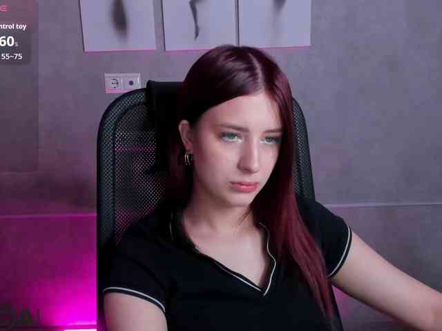 Lisa-Allison webcam