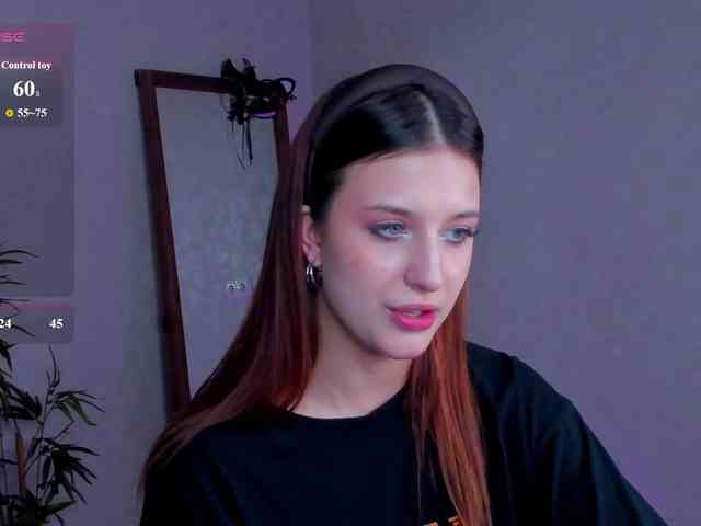 Lisa-Allison webcam