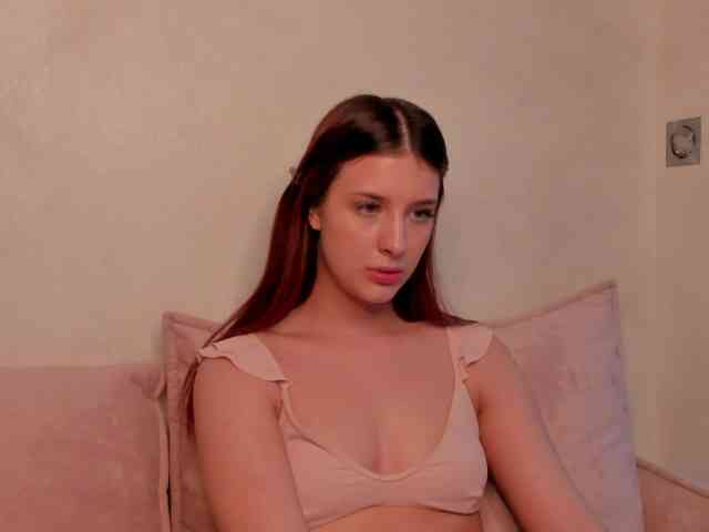 Lisa-Allison webcam