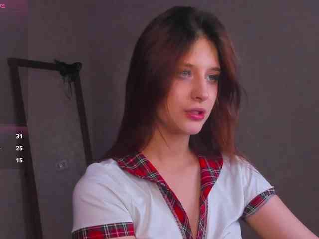Lisa-Allison webcam