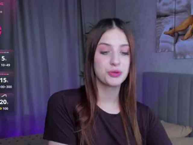 Lisa-Allison webcam