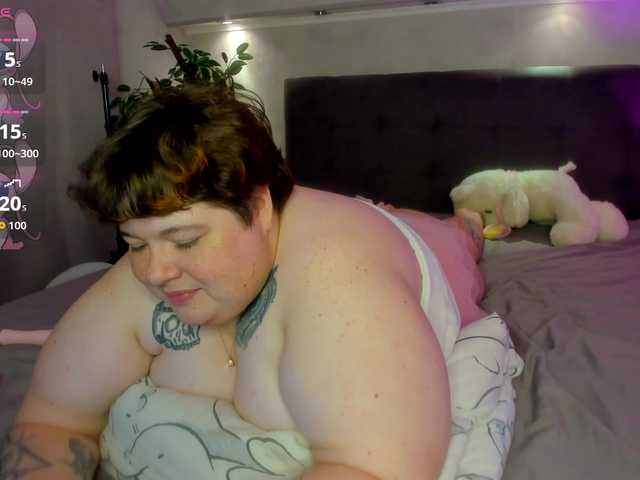 Sew-Sunny live cam on BongaCams