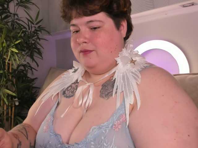 Sew-Sunny live cam on BongaCams