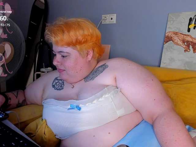 Sew-Sunny live cam on BongaCams