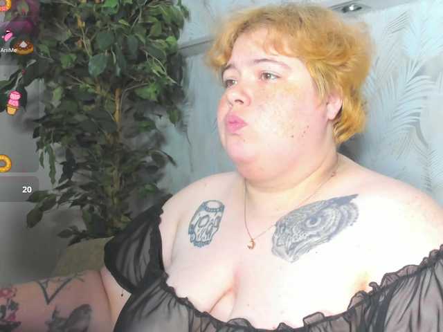 Sew-Sunny live cam on BongaCams