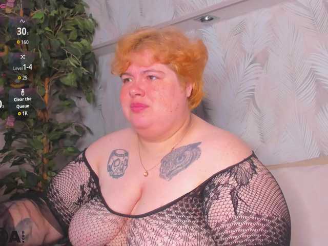 Sew-Sunny live cam on BongaCams