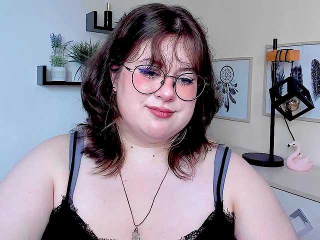 OpheliaLush live webcam show