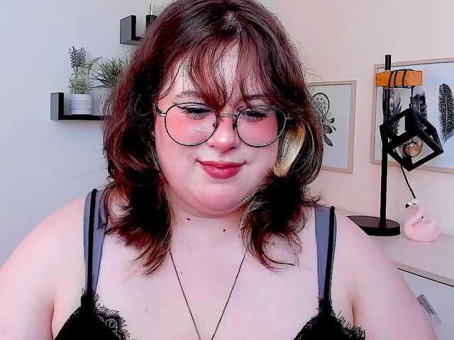 OpheliaLush live cam on BongaCams
