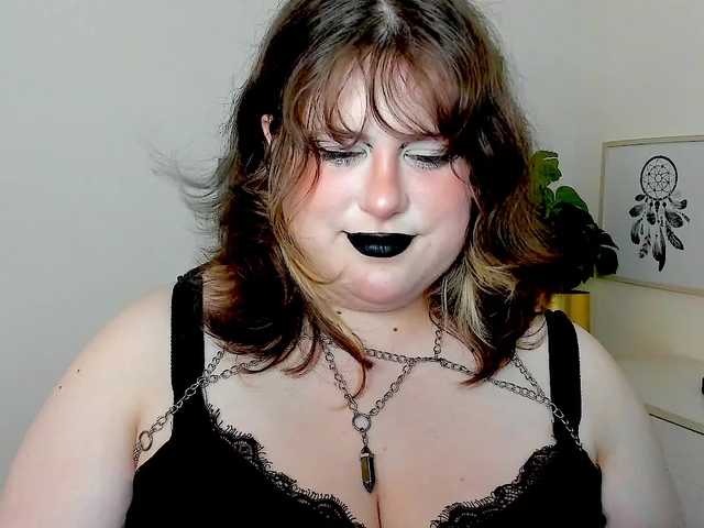 OpheliaLush live cam on BongaCams