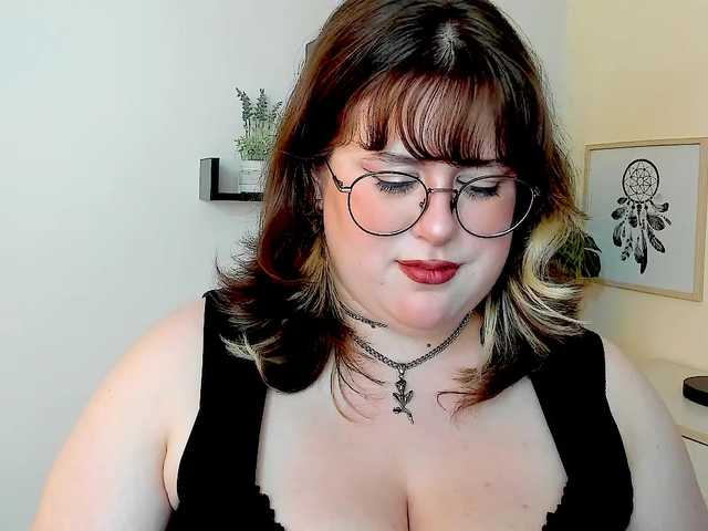 OpheliaLush webcam bongacams model stream image