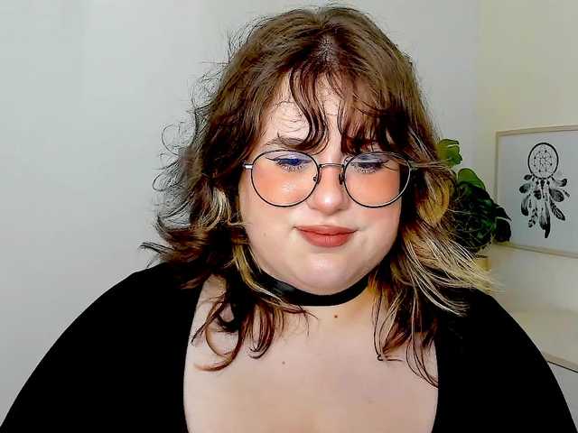 OpheliaLush live cam on BongaCams