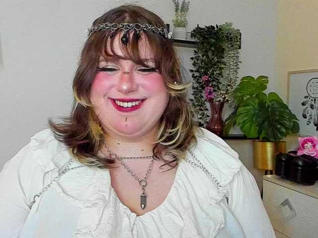 OpheliaLush live cam on BongaCams