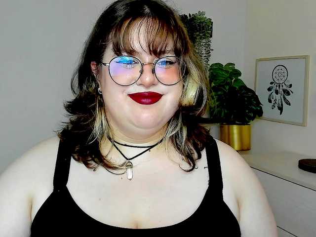 OpheliaLush live cam on BongaCams