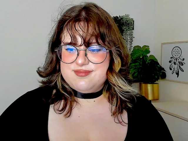 OpheliaLush live cam on BongaCams