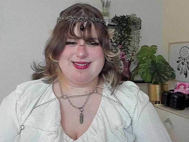 OpheliaLush live cam on BongaCams