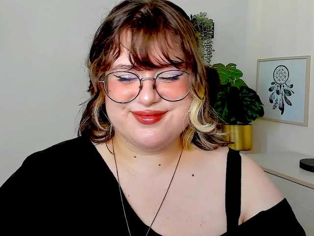 OpheliaLush live cam on BongaCams