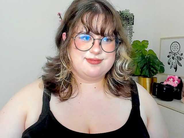 OpheliaLush live cam on BongaCams