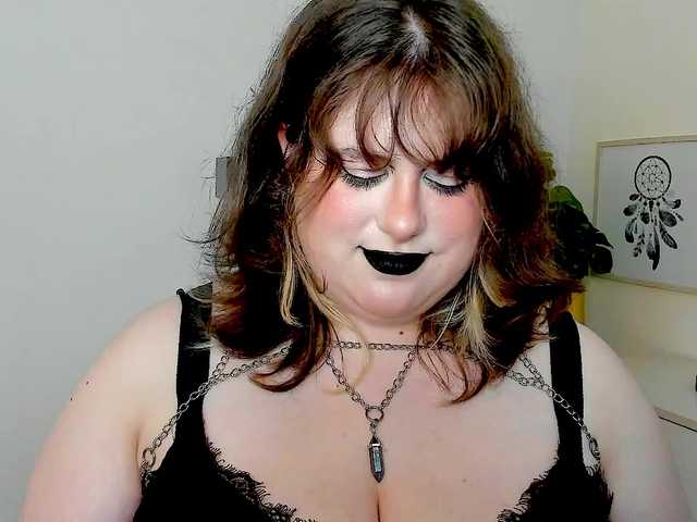 OpheliaLush live cam on BongaCams