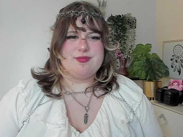 OpheliaLush live cam on BongaCams