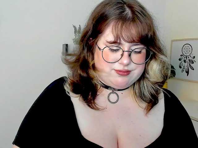 OpheliaLush live cam on BongaCams