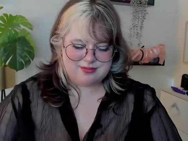OpheliaLush webcam bongacams model stream image