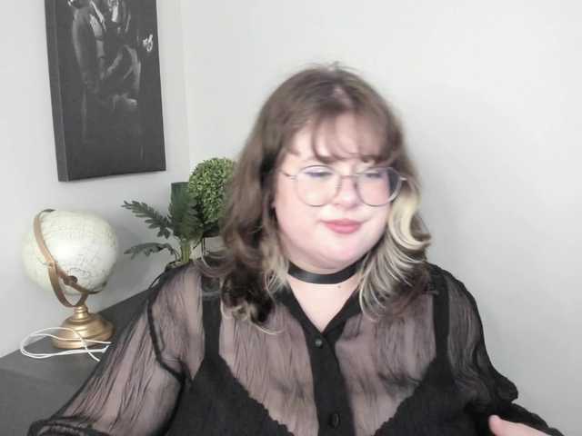 OpheliaLush live cam on BongaCams