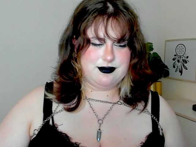 OpheliaLush live cam on BongaCams