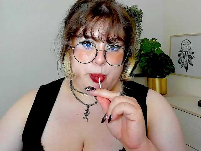 OpheliaLush live cam on BongaCams
