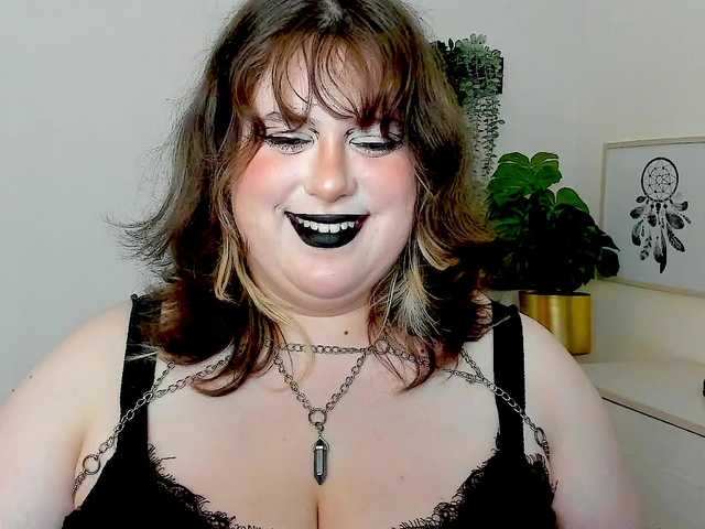 OpheliaLush live cam on BongaCams
