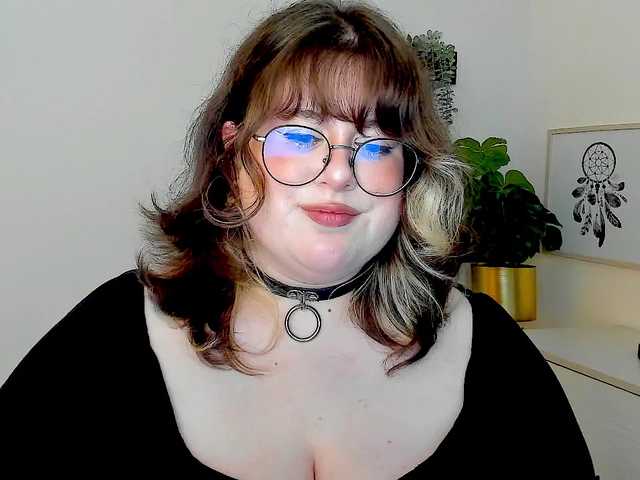 OpheliaLush live cam on BongaCams