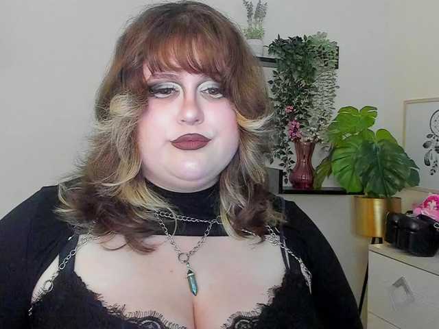 OpheliaLush live cam on BongaCams