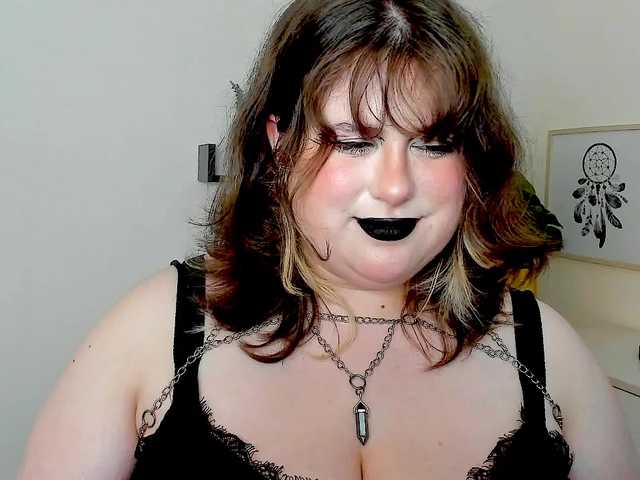 OpheliaLush live cam on BongaCams