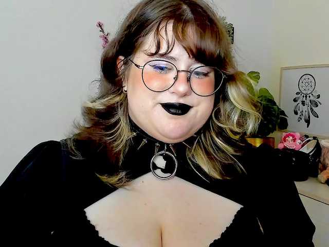OpheliaLush live cam on BongaCams