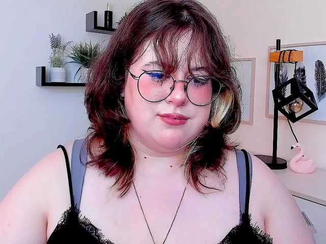 OpheliaLush live cam on BongaCams