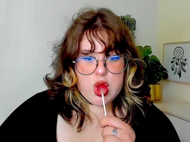 OpheliaLush live cam on BongaCams