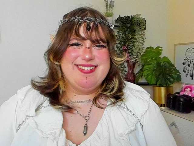 OpheliaLush live cam on BongaCams