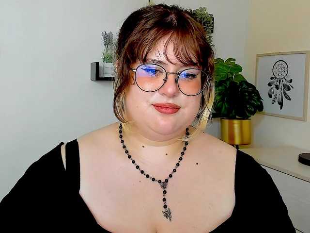 OpheliaLush live cam on BongaCams