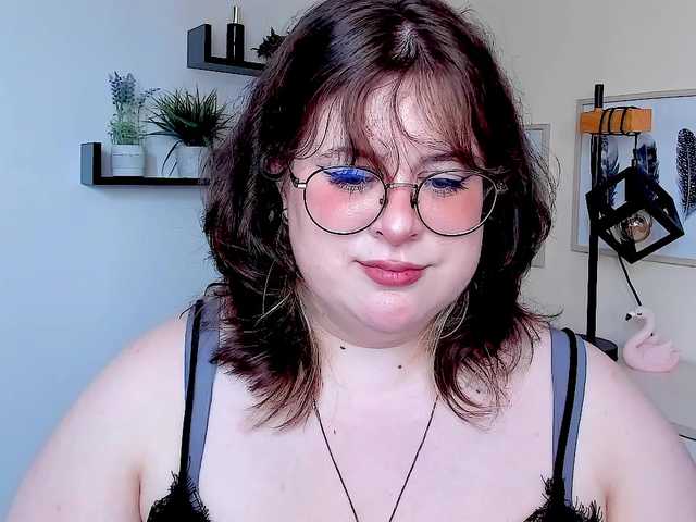 OpheliaLush live cam on BongaCams