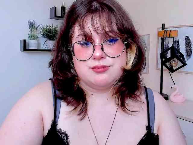 Ophelialush's cam show statistics and live stream