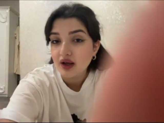 Izabel live webcam show