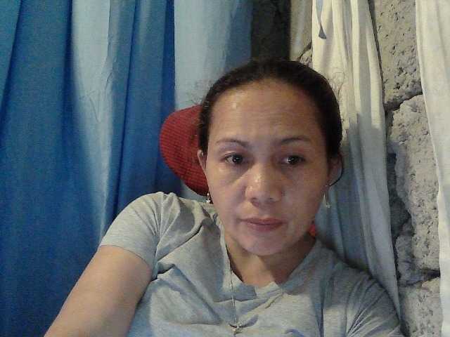 SexyShapire live cam on BongaCams