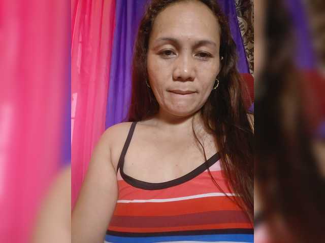 SexyShapire live on BongaCams