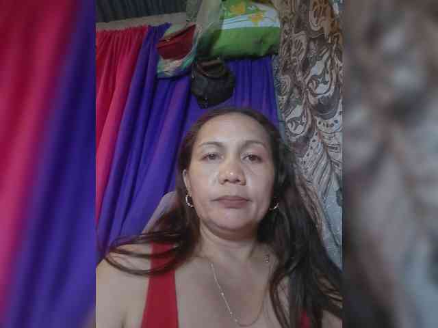 SexyShapire Live Webcam on BongaCams