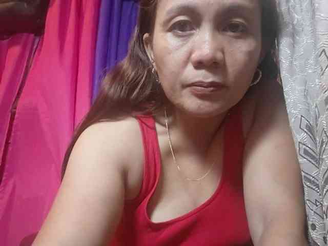 SexyShapire Live Webcam on BongaCams