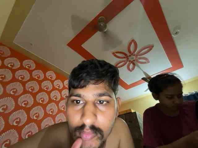 Hotycouple098 webcam